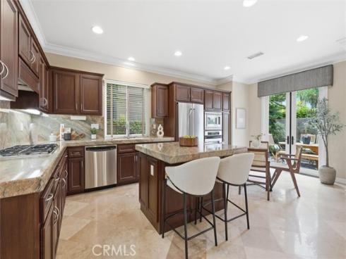 6  Versailles  , Irvine, CA