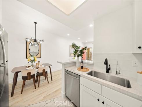 69  Alicante Aisle  , Irvine, CA