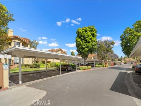 69  Alicante Aisle  , Irvine, CA