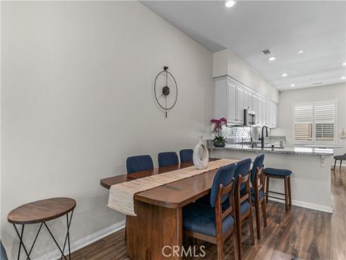 135  Neptune  , Irvine, CA