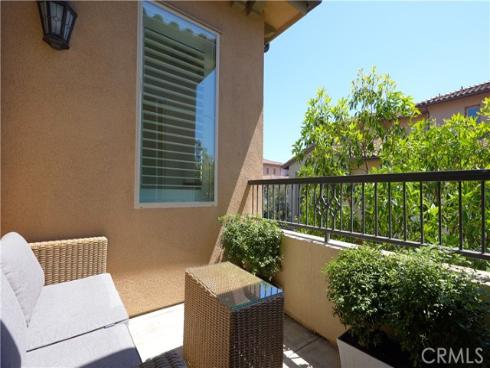 135  Neptune  , Irvine, CA