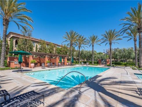 135  Neptune  , Irvine, CA