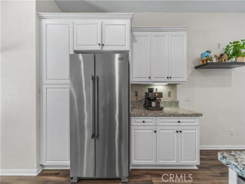 135  Neptune  , Irvine, CA