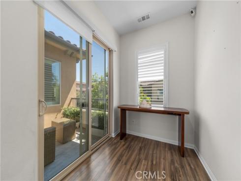 135  Neptune  , Irvine, CA