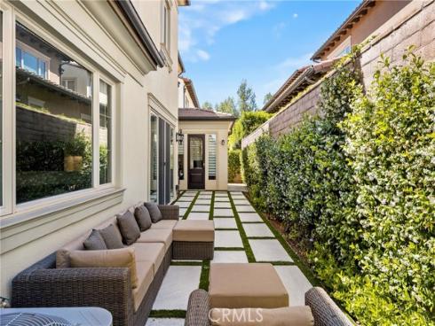 61  Furlong  , Irvine, CA