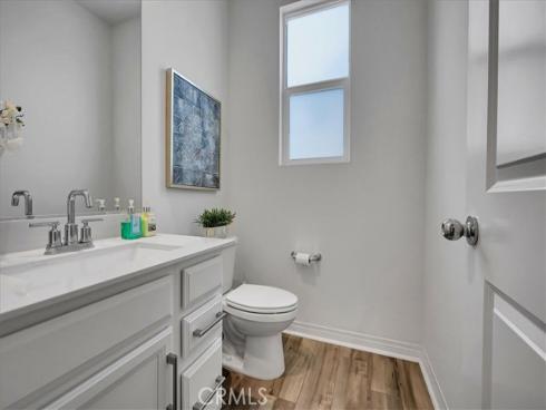 168  Sawbuck  , Irvine, CA