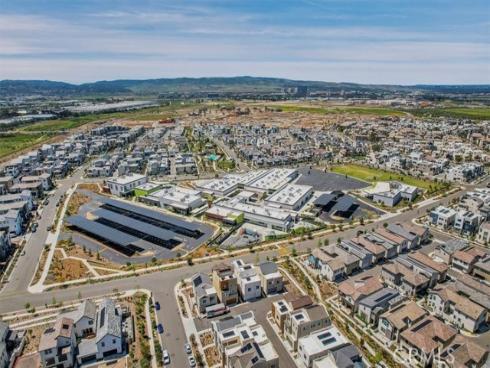 168  Sawbuck  , Irvine, CA