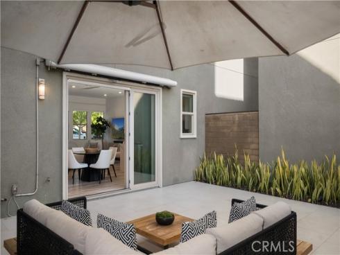 120  Frame  , Irvine, CA