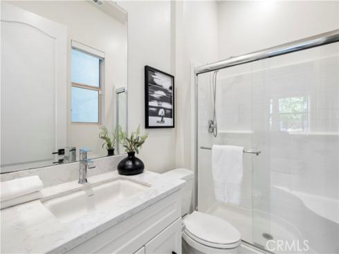 120  Frame  , Irvine, CA