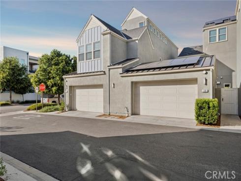 120  Frame  , Irvine, CA