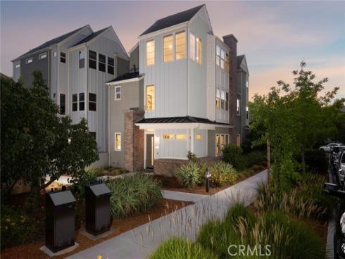 120  Frame  , Irvine, CA