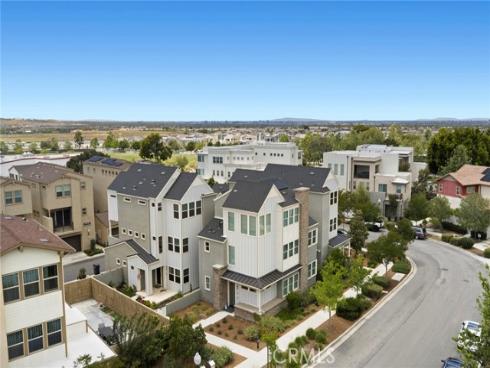 120  Frame  , Irvine, CA