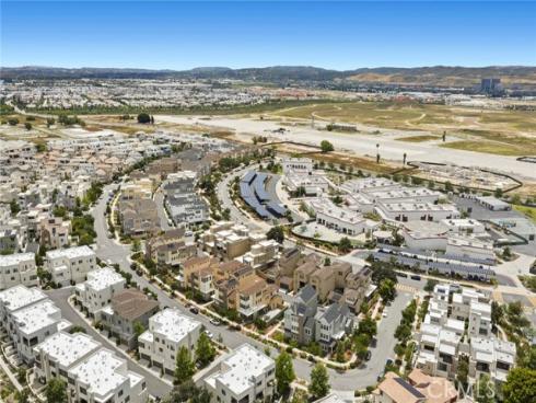 120  Frame  , Irvine, CA