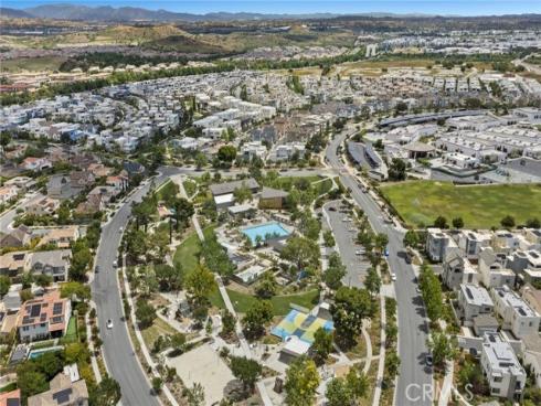 120  Frame  , Irvine, CA