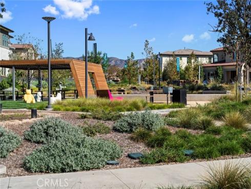 120  Frame  , Irvine, CA