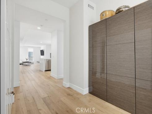 587  Rockefeller  , Irvine, CA