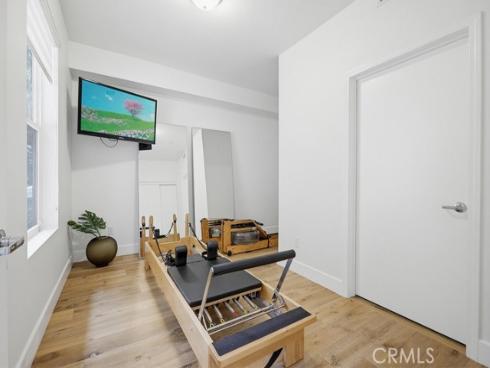 587  Rockefeller  , Irvine, CA