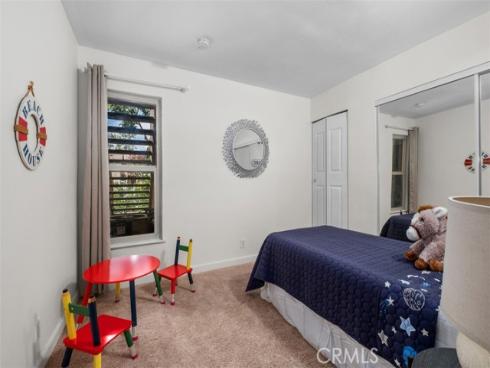 324  Tangelo  325 , Irvine, CA