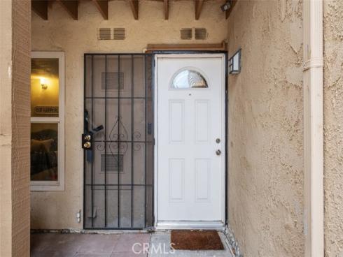 324  Tangelo  325 , Irvine, CA