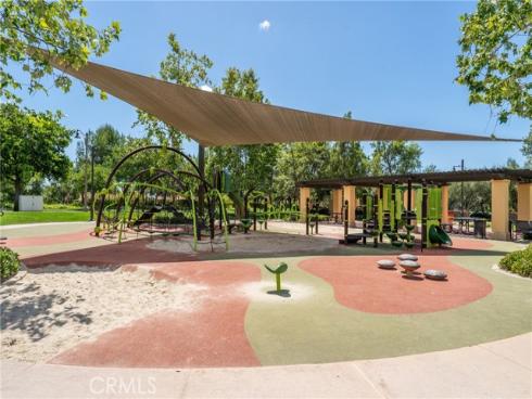 192  Crescent Moon  , Irvine, CA