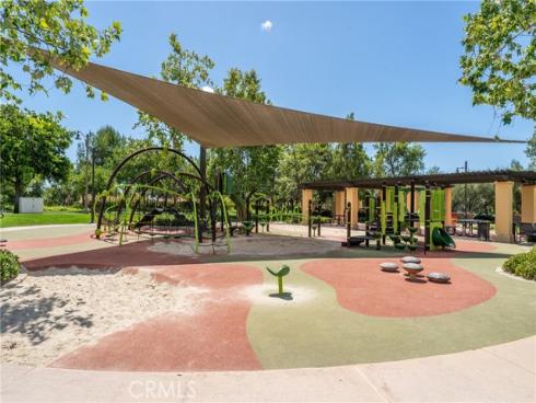 192 Crescent Moon , Irvine, CA