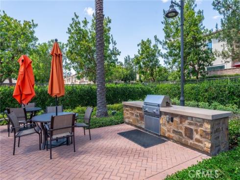 192 Crescent Moon , Irvine, CA