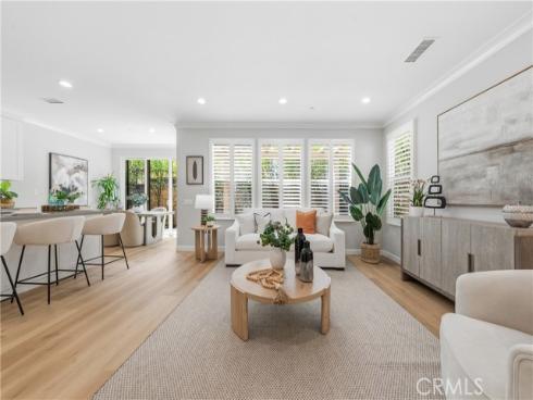 192  Crescent Moon  , Irvine, CA