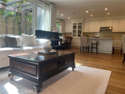 75 Brindisi , Irvine, CA