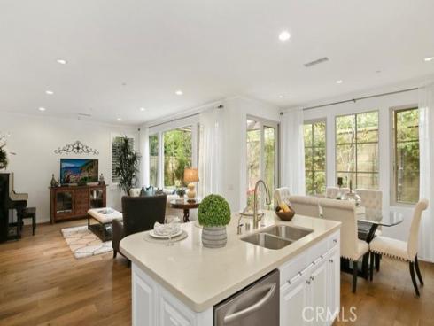 75 Brindisi , Irvine, CA