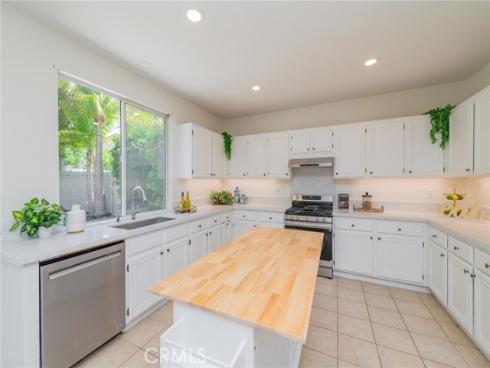 25  Washington  , Irvine, CA