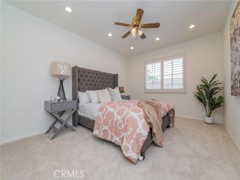 25  Washington  , Irvine, CA