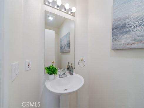 25  Washington  , Irvine, CA