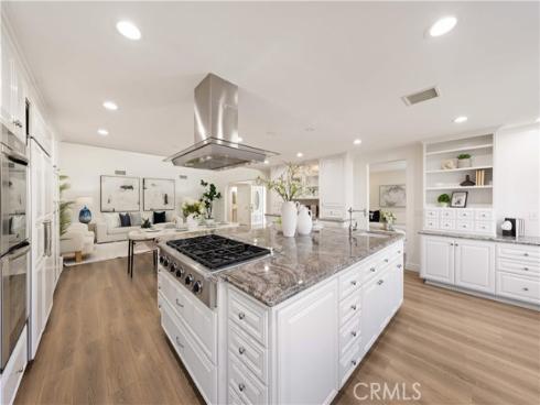 9  Chattanooga  , Irvine, CA