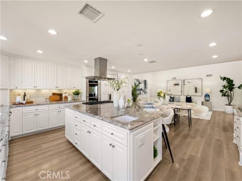 9  Chattanooga  , Irvine, CA