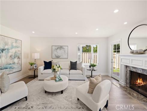 9  Chattanooga  , Irvine, CA