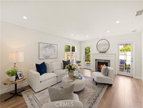 9  Chattanooga  , Irvine, CA