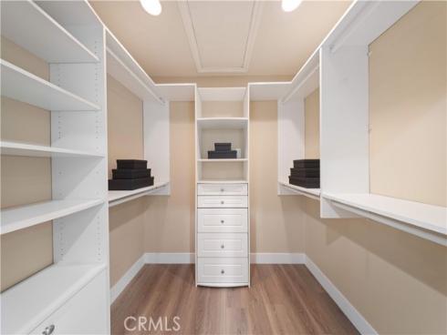 9  Chattanooga  , Irvine, CA