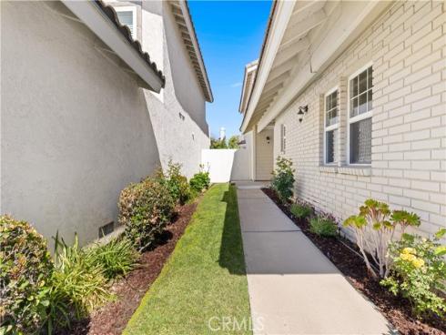 9  Chattanooga  , Irvine, CA