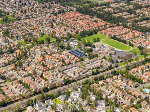 9  Chattanooga  , Irvine, CA