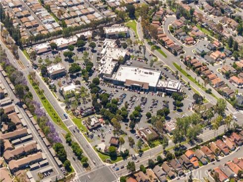 9  Chattanooga  , Irvine, CA