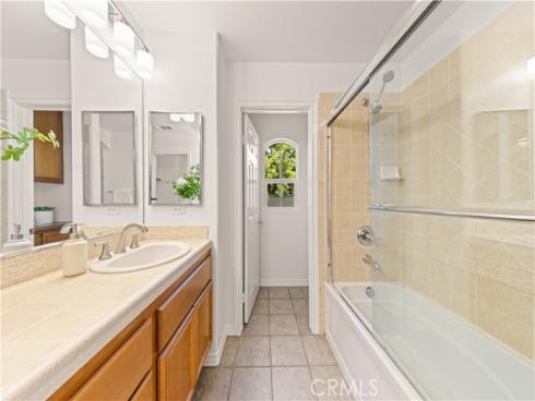 76  Trailing Vine  , Irvine, CA