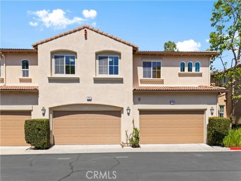 76  Trailing Vine  , Irvine, CA