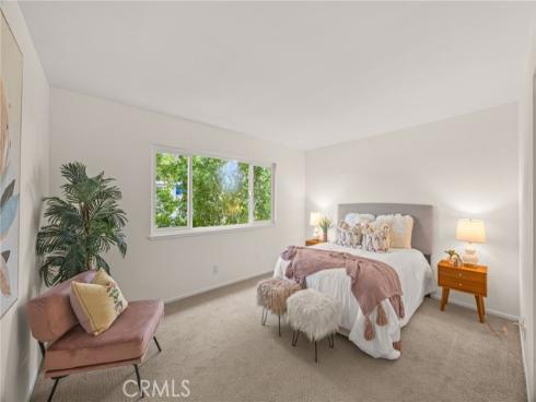 12  Mayflower  , Irvine, CA