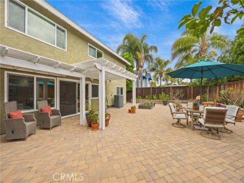 12  Mayflower  , Irvine, CA