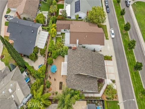 12  Mayflower  , Irvine, CA