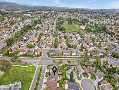 12  Mayflower  , Irvine, CA