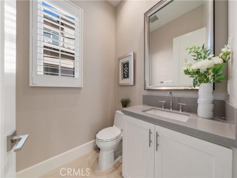 126 Bellini , Irvine, CA