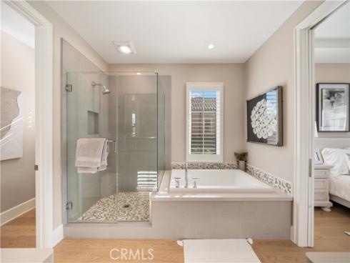 126 Bellini , Irvine, CA