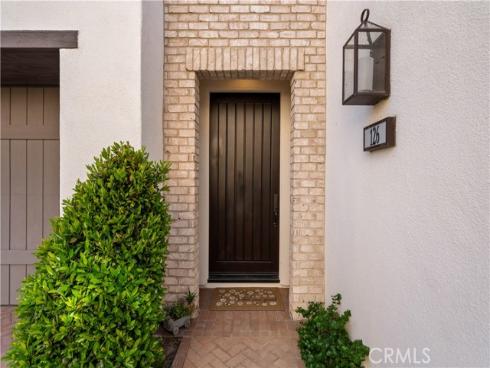 126 Bellini , Irvine, CA