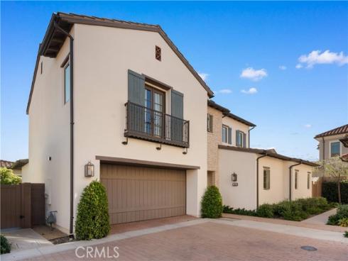 126 Bellini , Irvine, CA